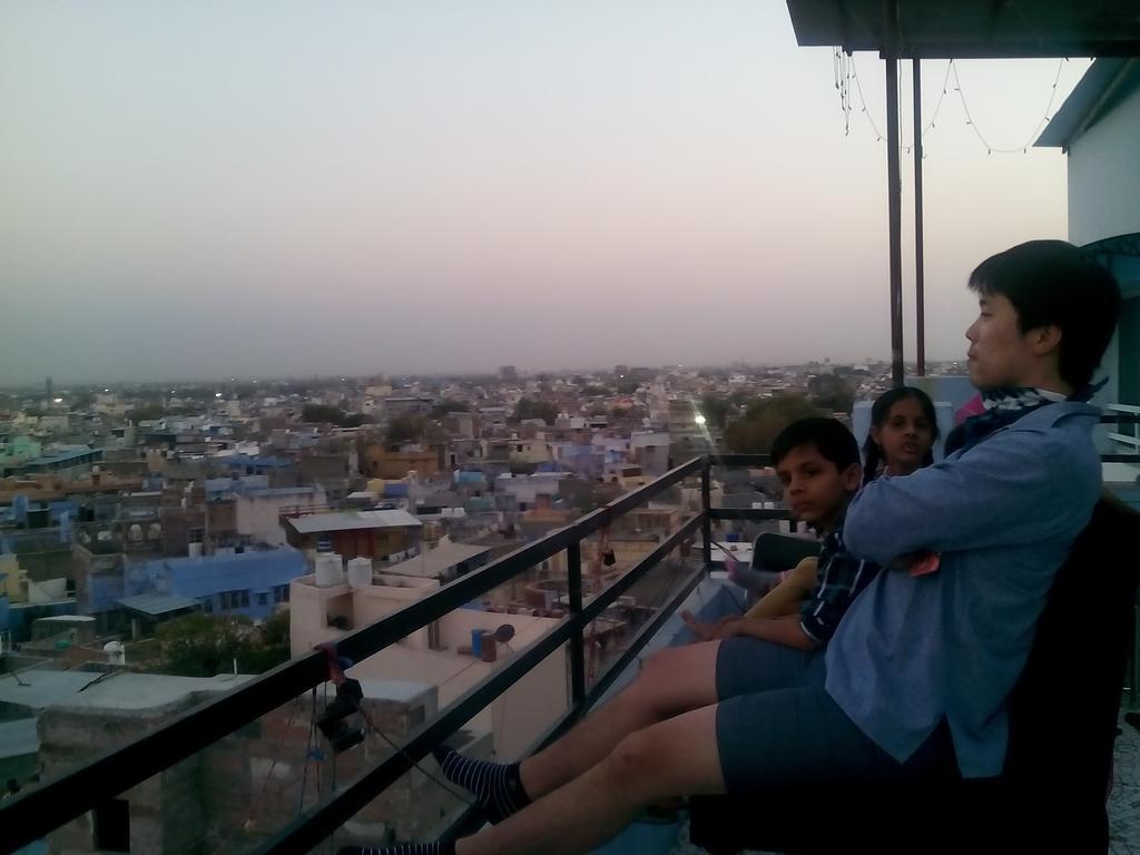 Sunshine Guest House & Restaurant Jodhpur  Exterior foto
