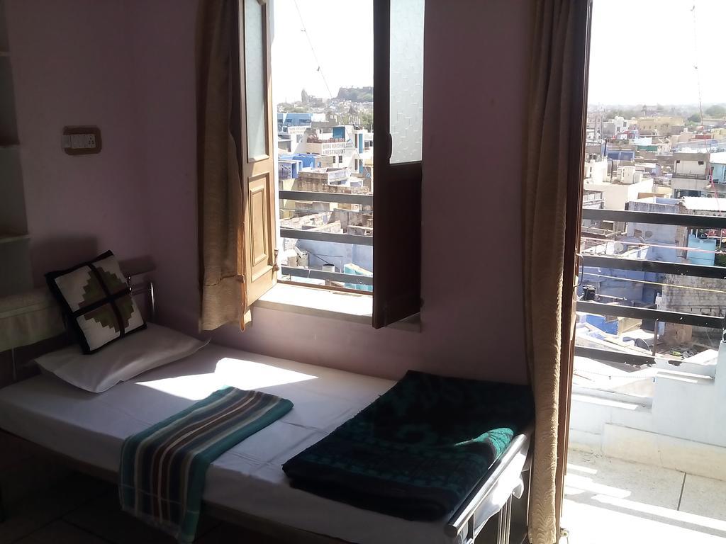 Sunshine Guest House & Restaurant Jodhpur  Exterior foto